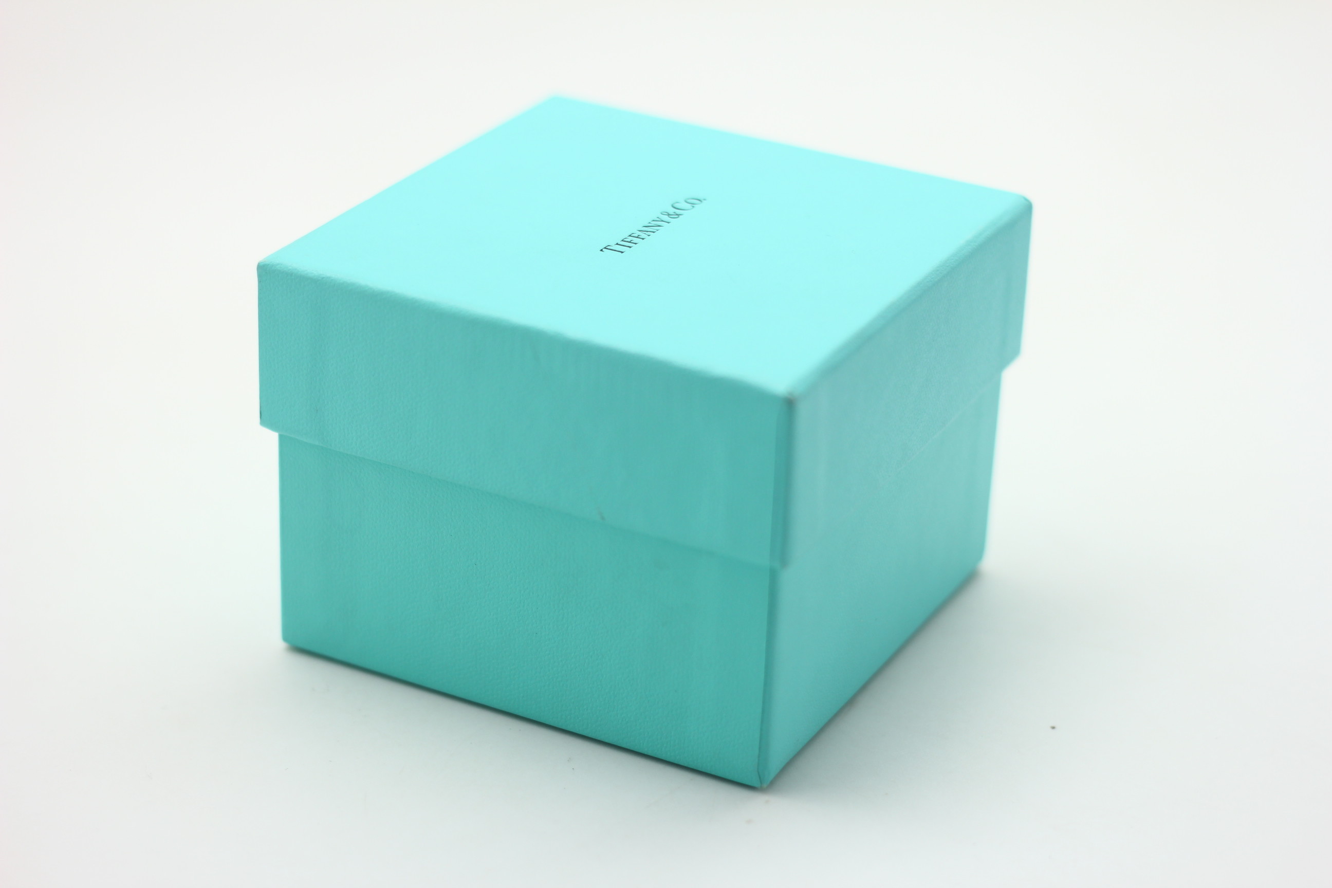 Latest company case about 2-piece Rigid Paper Box for Jewelry Packaging