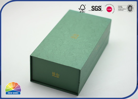 Square Rigid Cardboard Packaging Magnetic Closure Custom Logo Foldable Gift Paper Box