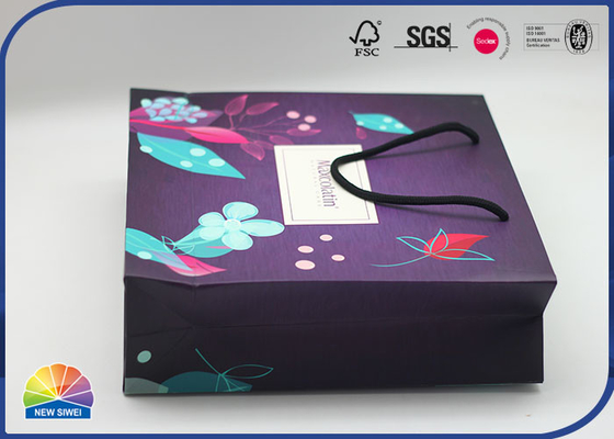 4C Printed Paper Packaging Special Bag Matte Lamination With Nylon Handle