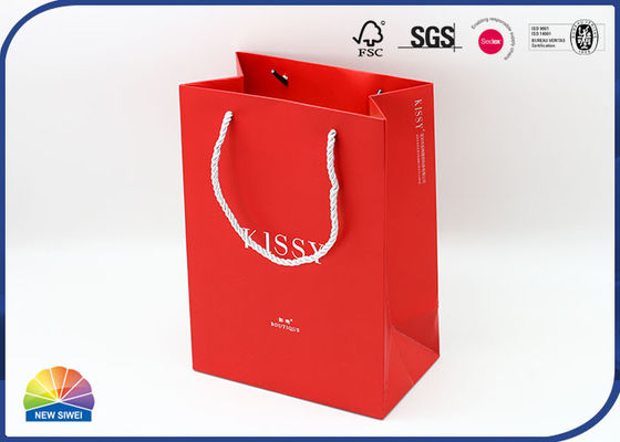 Matte Lamination 250gsm Coated Paper Gift Bags With PP Handle