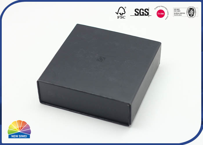 Matt Lamination Magnetic Closure Customzied Logo Szie Black Foldable Gift Box With Plastic Foil