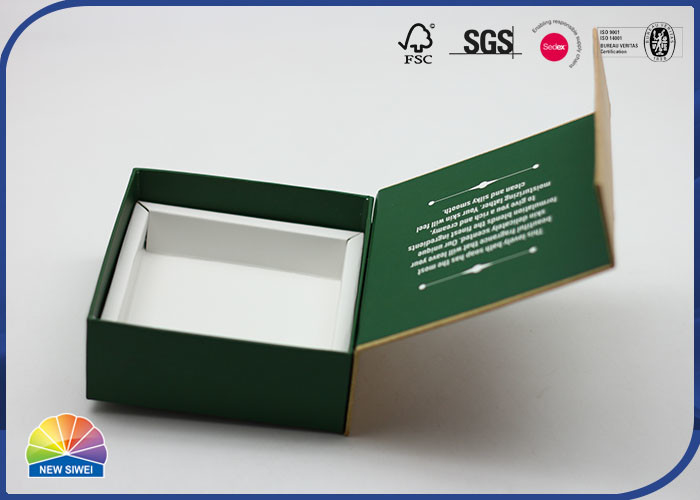Dog Green Paper Hinged Lid Gift Box Matte Lamination Pantone Color